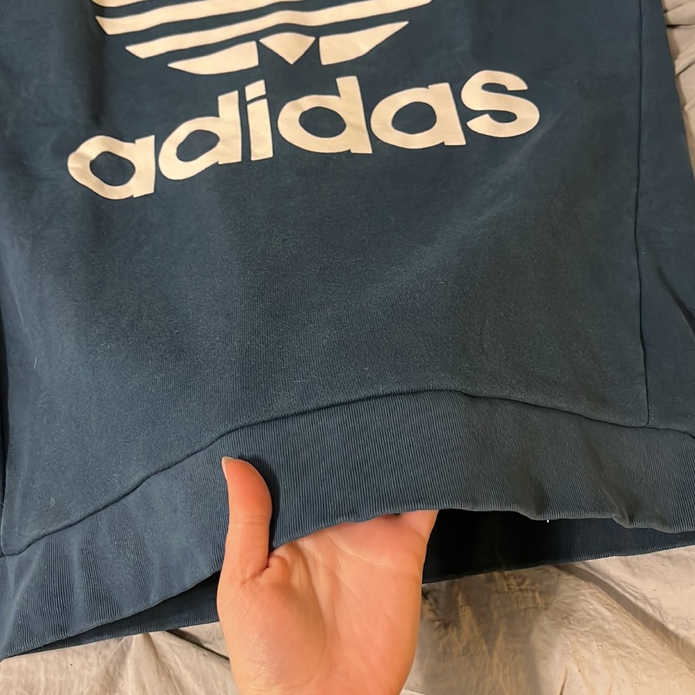 Adidas crewneck - Picture 4 of 4